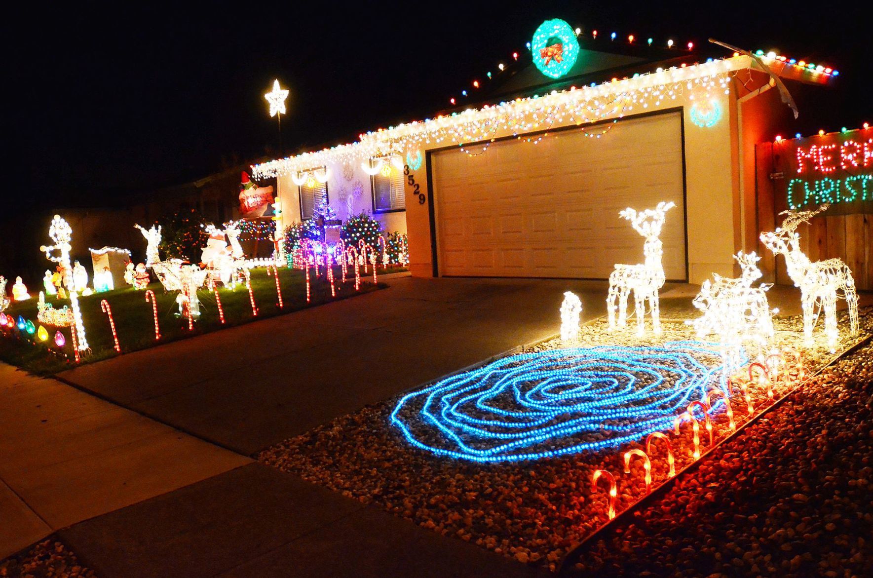 Napa Christmas lights